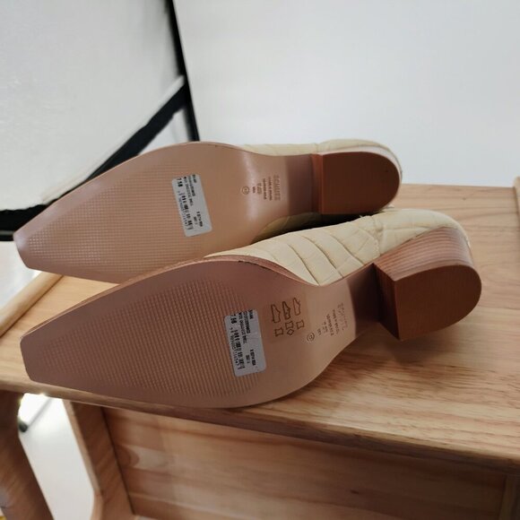 Schutz Briani Women's Snip Toe Crocodile Embossed Leather Bootie Eggshell 7.5B - Picture 11 of 12